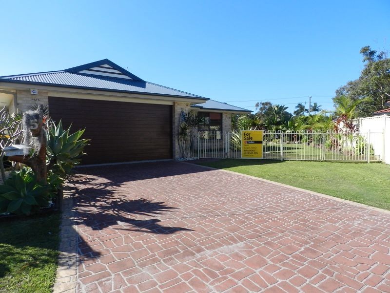 5 Investigators Place, Yamba NSW 2464