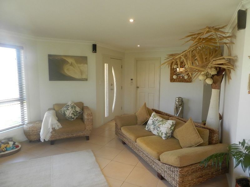 5 Investigators Place, Yamba NSW 2464