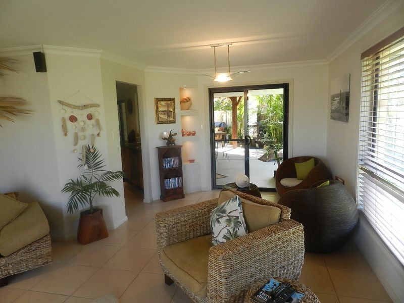 5 Investigators Place, Yamba NSW 2464