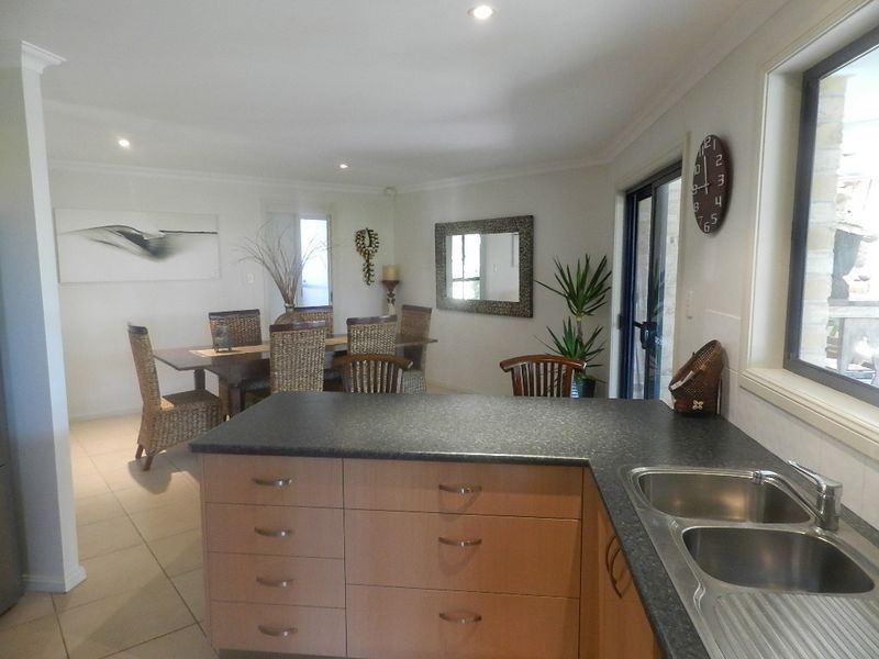 5 Investigators Place, Yamba NSW 2464