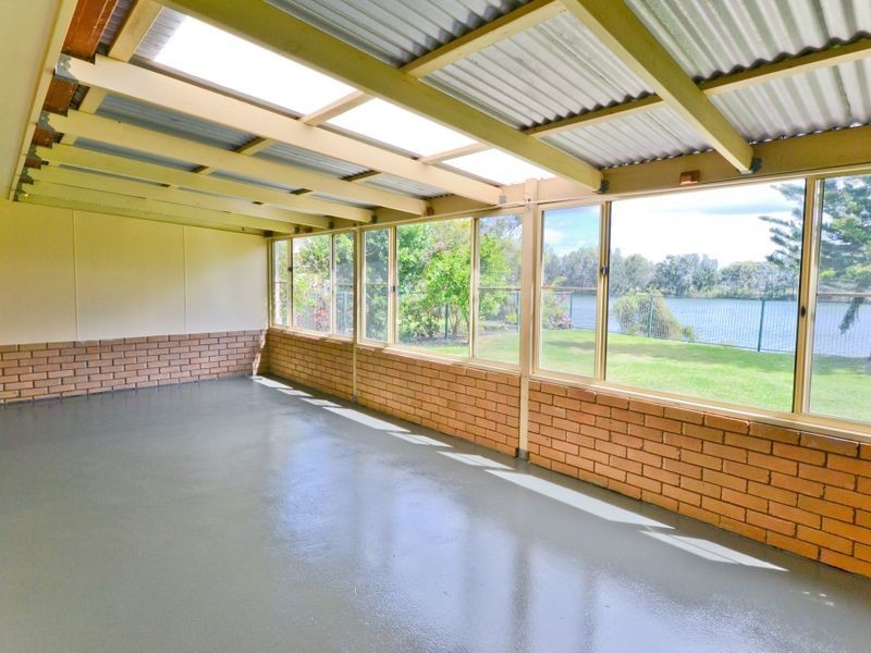 33 Osprey Drive, Yamba NSW 2464