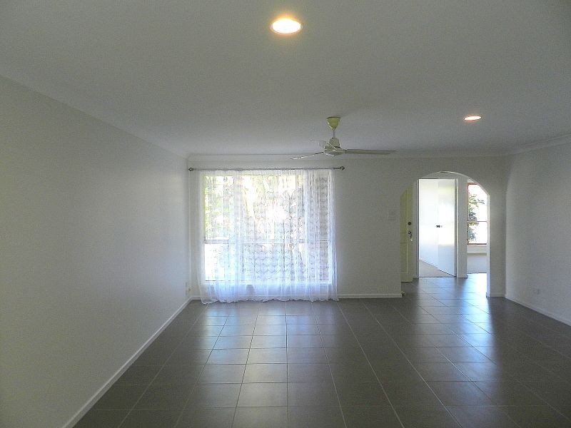 33 Osprey Drive, Yamba NSW 2464