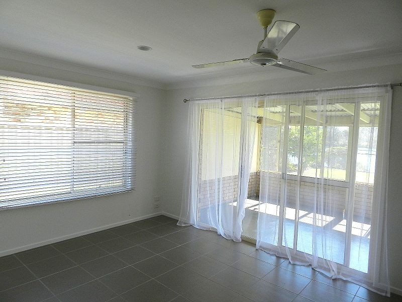 33 Osprey Drive, Yamba NSW 2464