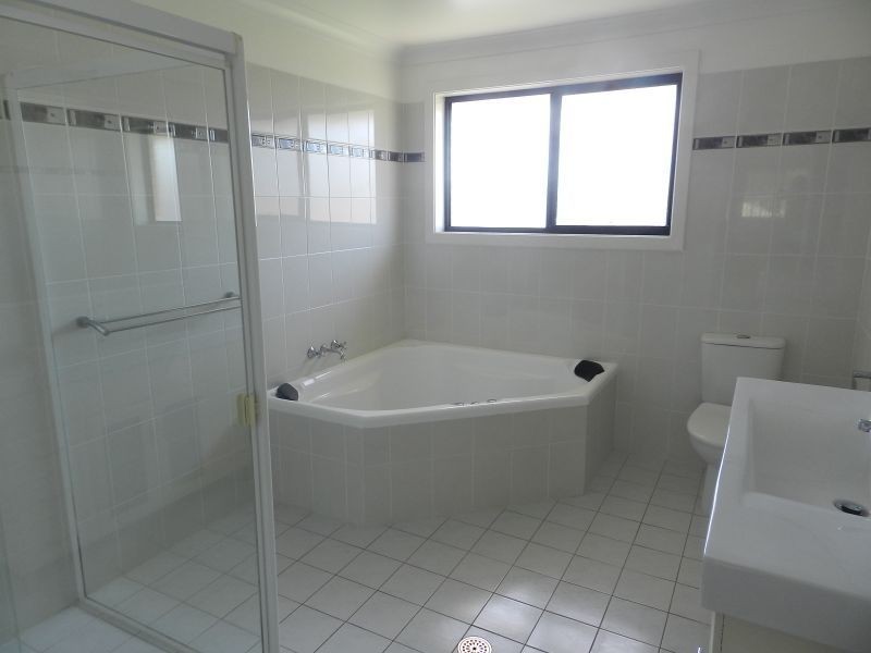 2/5 Park Avenue, Yamba NSW 2464