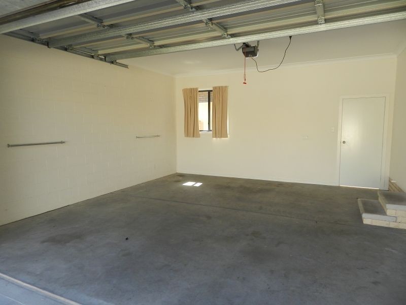 2/5 Park Avenue, Yamba NSW 2464