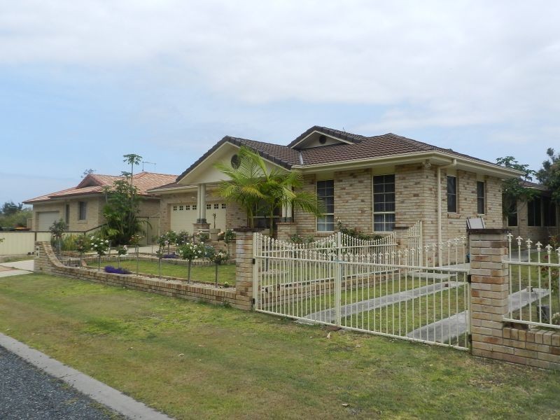 44 Park Avenue, Yamba NSW 2464