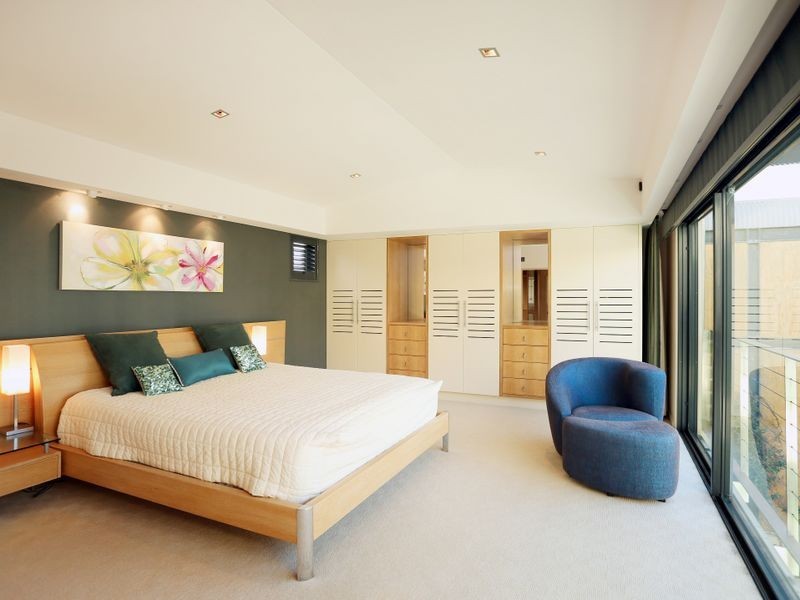 8 Pacific Parade, Yamba NSW 2464