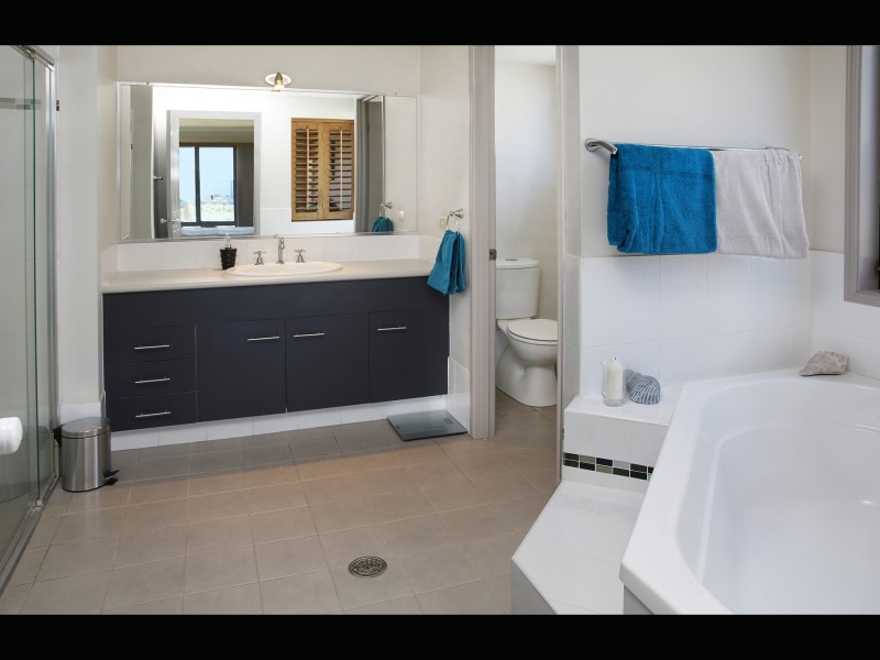 24 Taine Court, Yamba NSW 2464