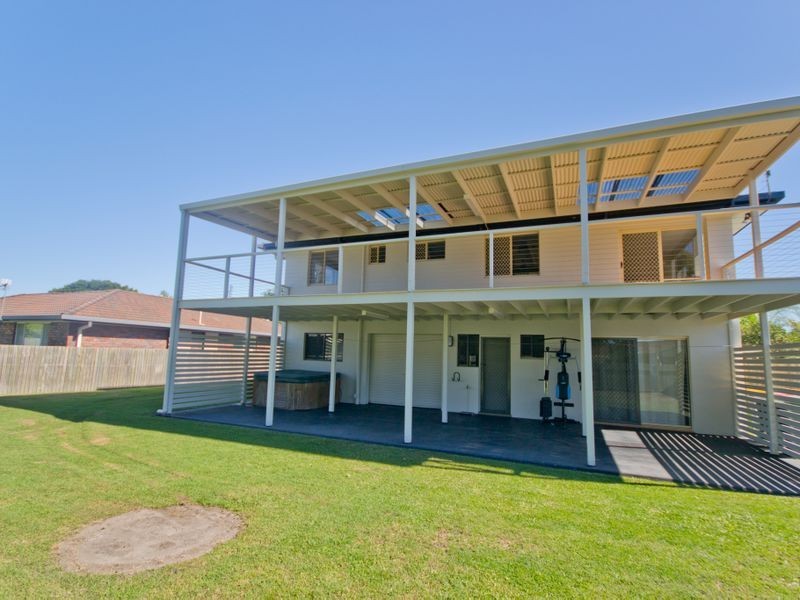 11 Wattle Drive, Yamba NSW 2464