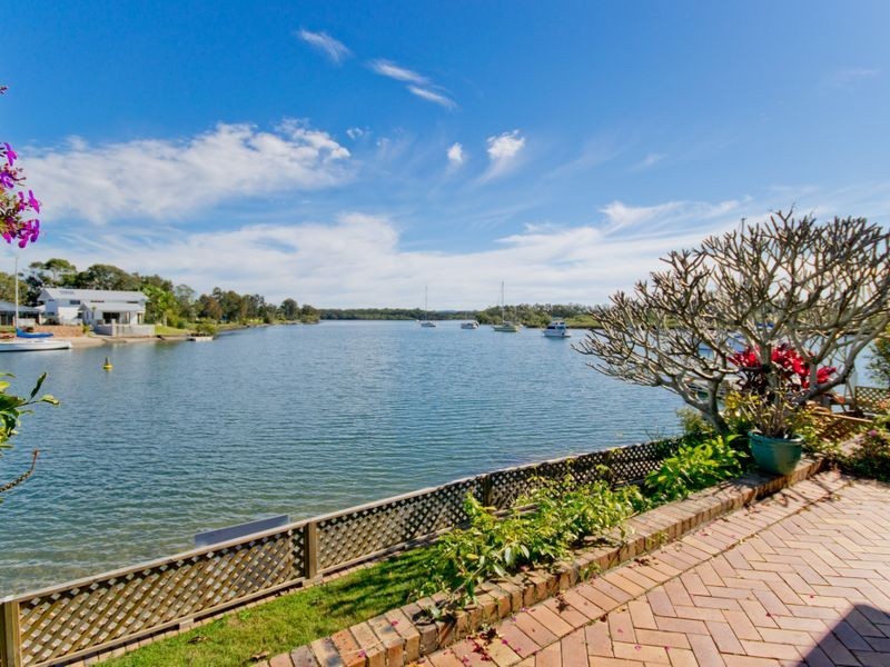 32 Westringia Place, Yamba NSW 2464