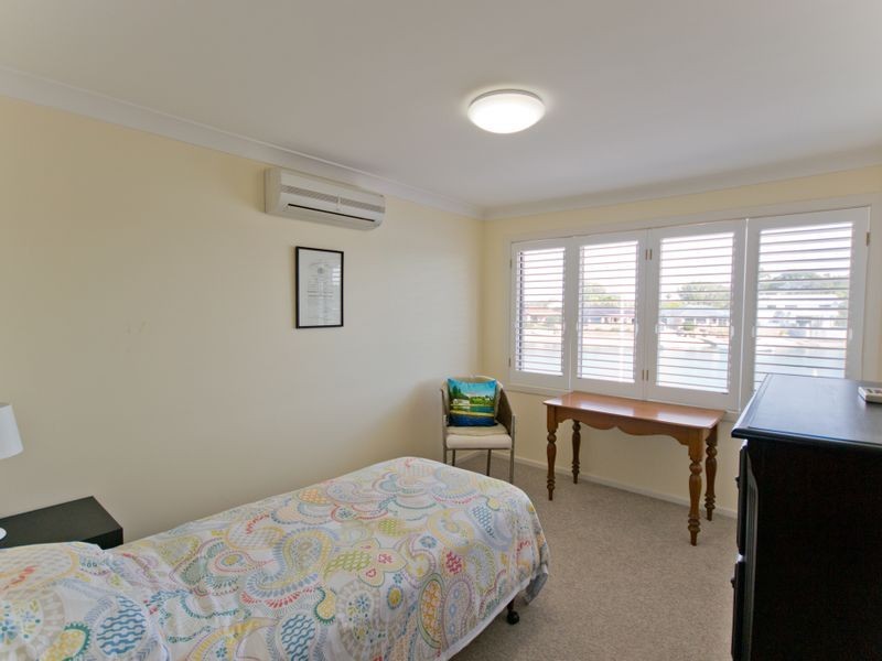 32 Westringia Place, Yamba NSW 2464