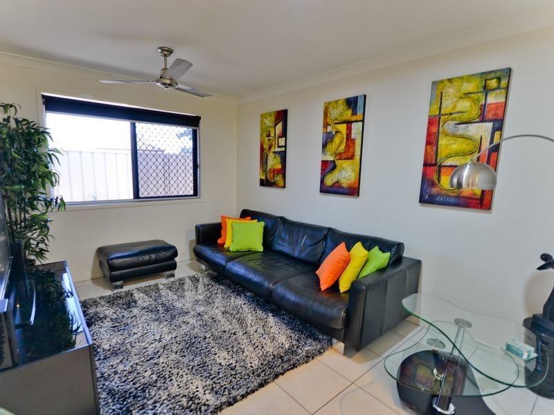 12/4 Somerset Place, Yamba NSW 2464