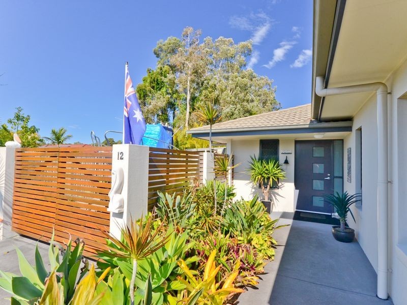 12/4 Somerset Place, Yamba NSW 2464