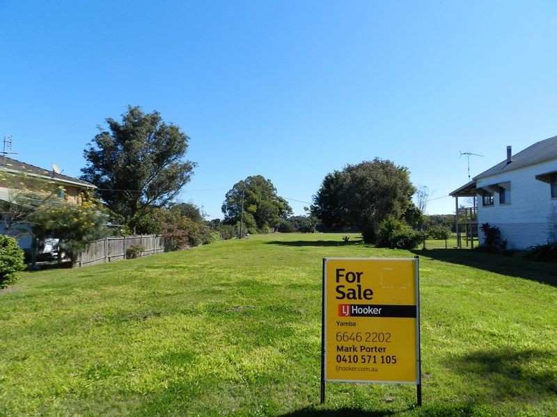 5 Carrington Street and 8-10 River Street, Palmers Island NSW 2463