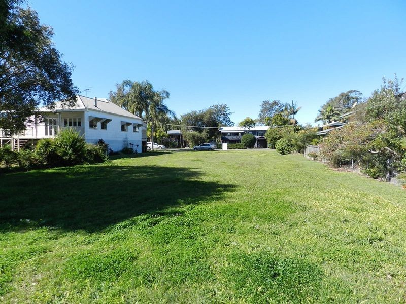 5 Carrington Street and 8-10 River Street, Palmers Island NSW 2463
