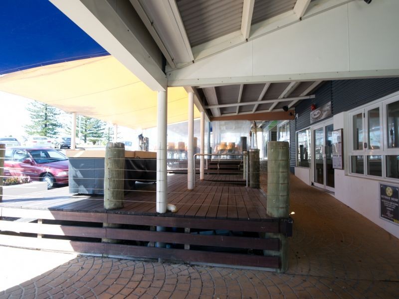 2/15 Clarence Street, Yamba NSW 2464