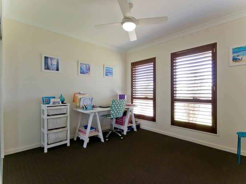 9 Harold Tory Drive, Yamba NSW 2464