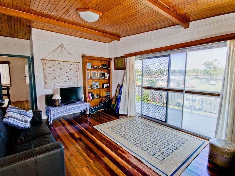 8 Golding Street, Yamba NSW 2464
