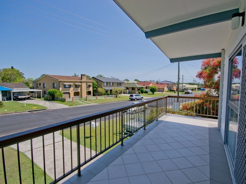 8 Golding Street, Yamba NSW 2464