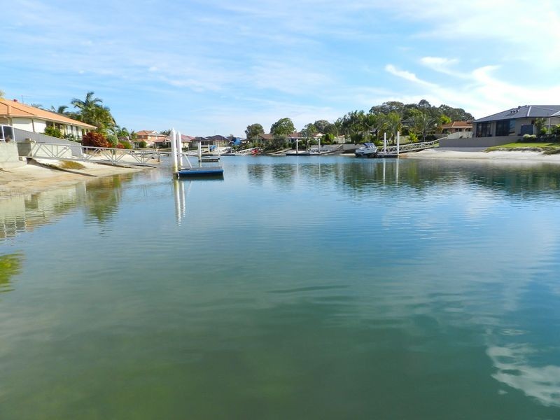 2/6 Nabilla Court, Yamba NSW 2464