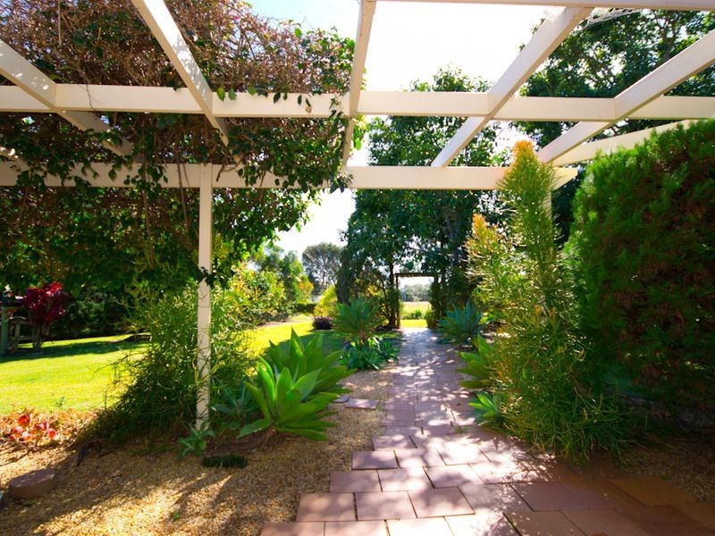 2 – 4 Phoenix Close, Yamba NSW 2464