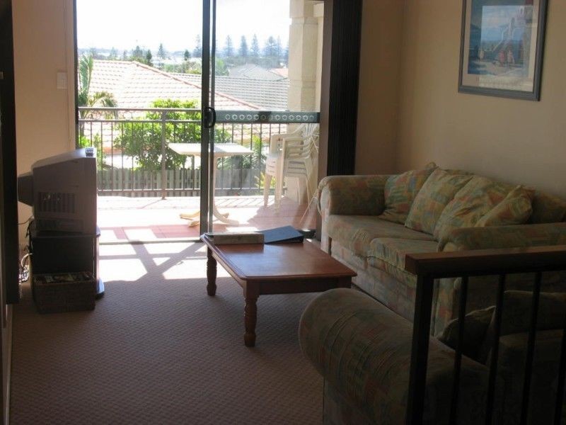 Meridian 6/1-5 Beachside Way, Yamba NSW 2464