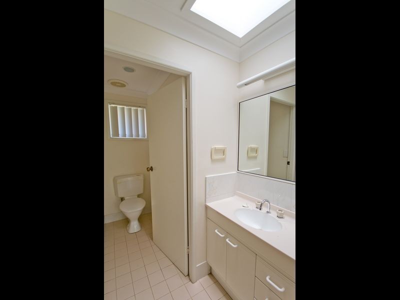 17 Mariners Way, Yamba NSW 2464