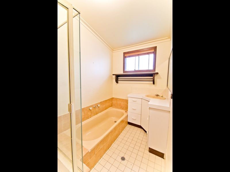 30 Young Street, Yamba NSW 2464