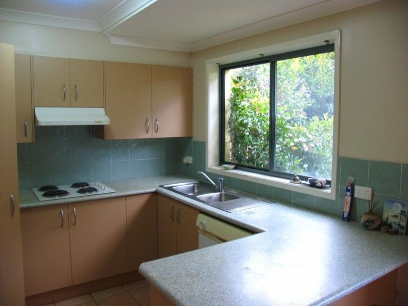 2/4 – 8 Beachside Way, Yamba NSW 2464