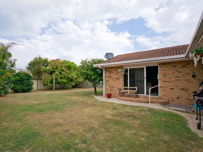 8 Melaleuca Drive, Yamba NSW 2464