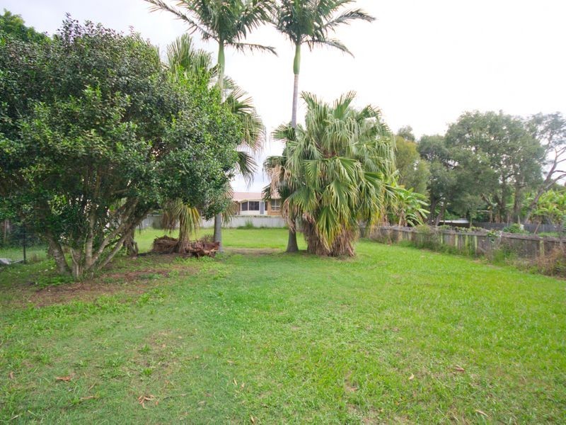 30 Yamba Road, Yamba NSW 2464