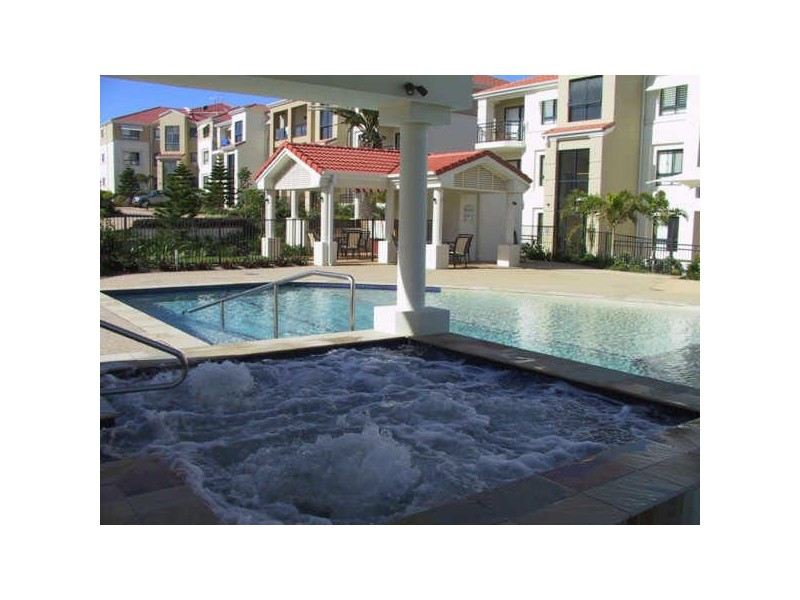 Sands Unit 35 – Pacific Parade, Yamba NSW 2464