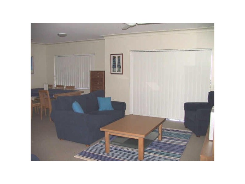 Sands Unit 35 – Pacific Parade, Yamba NSW 2464