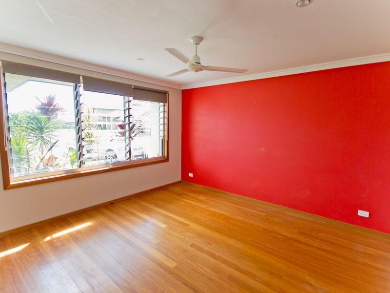 13 William Avenue, Yamba NSW 2464