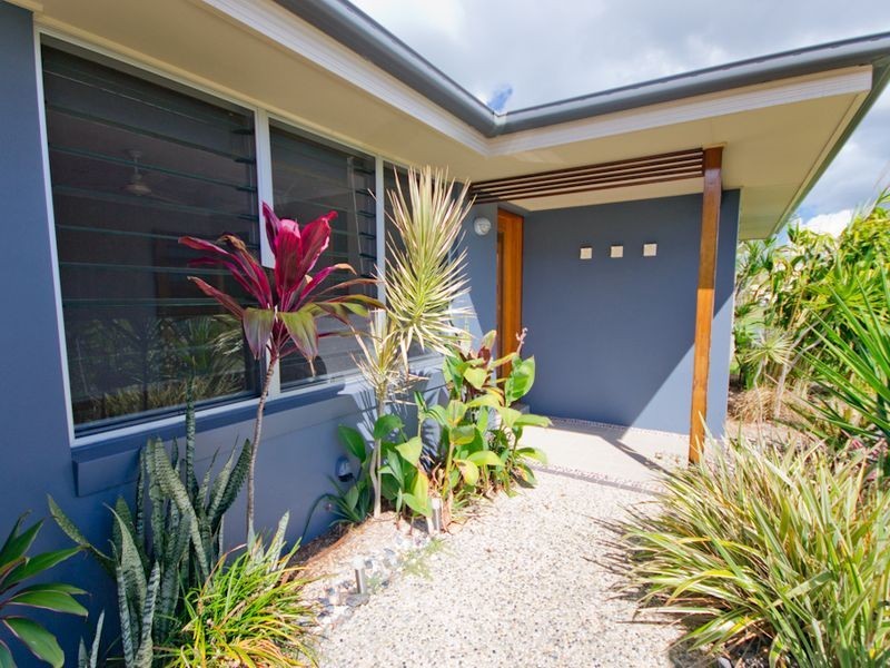 13 William Avenue, Yamba NSW 2464