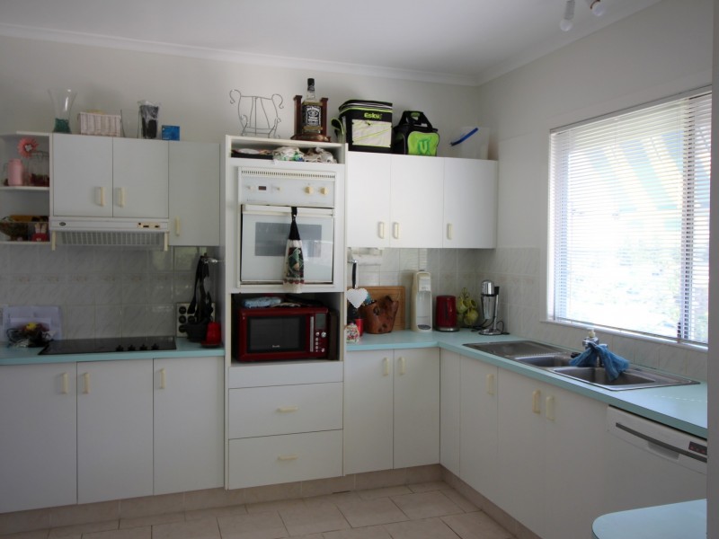 42 Yamba Street, Yamba NSW 2464