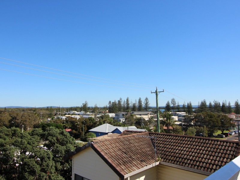 42 Yamba Street, Yamba NSW 2464