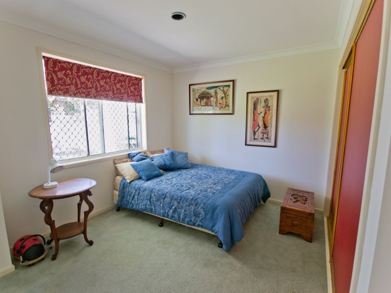 2 The Peninsula, Yamba NSW 2464