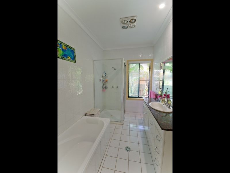 11 Bay Street, Angourie NSW 2464