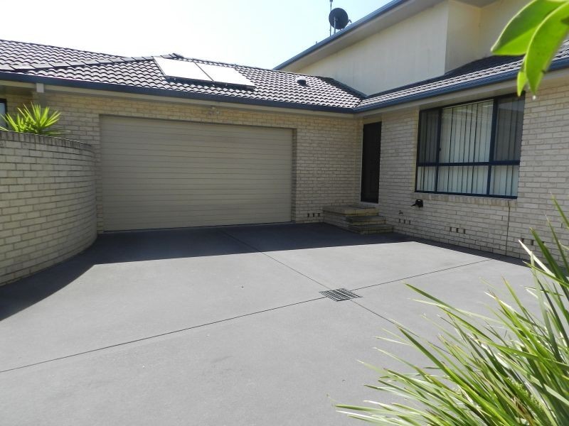 2/5 Park Avenue, Yamba NSW 2464