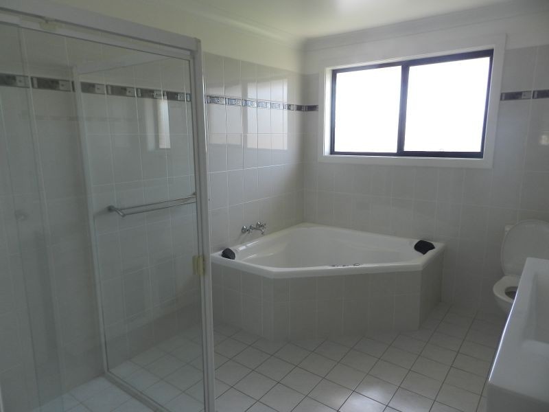 2/5 Park Avenue, Yamba NSW 2464