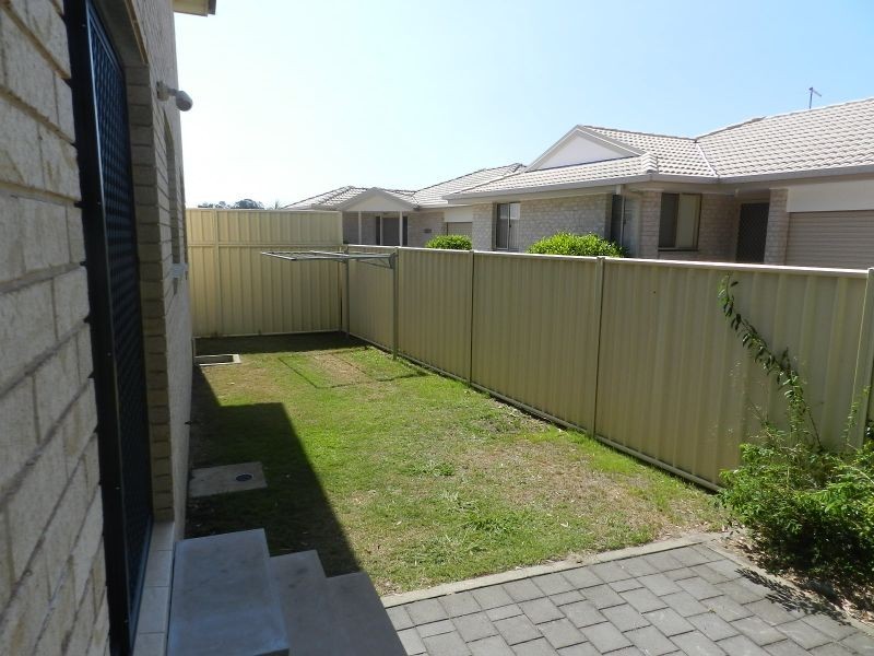 2/5 Park Avenue, Yamba NSW 2464