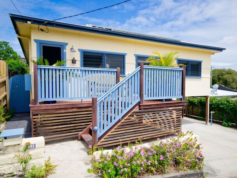 18 Convent Lane, Yamba NSW 2464