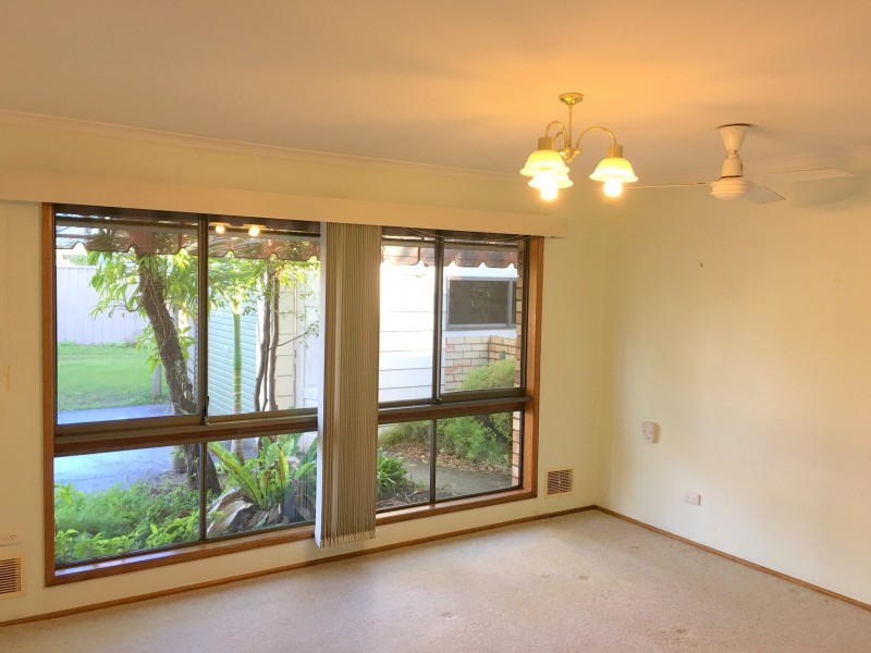 64 Coonawarra Court, Yamba NSW 2464