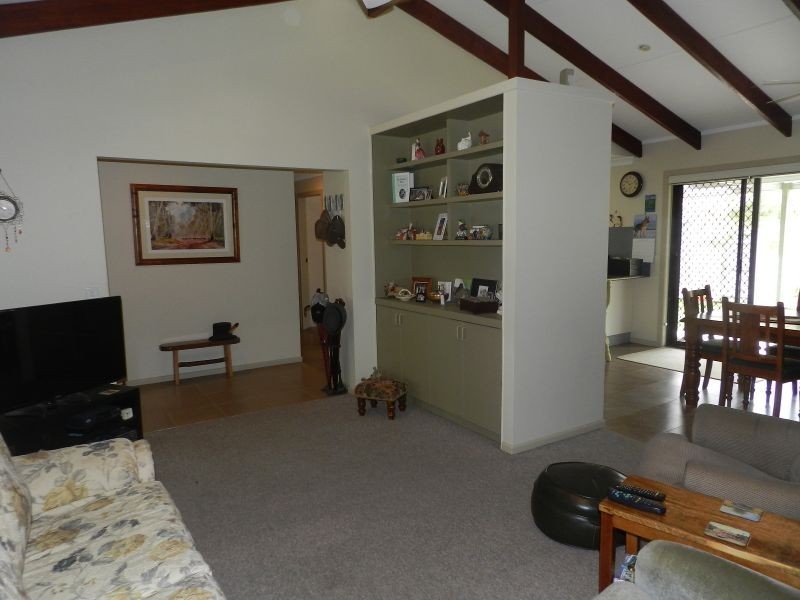 73 MELALEUCA DRIVE, Yamba NSW 2464