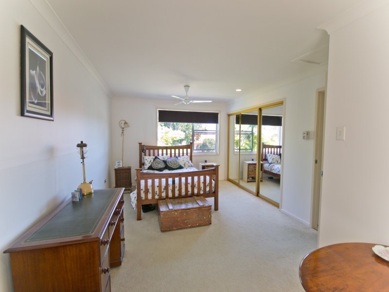 2 The Peninsula, Yamba NSW 2464