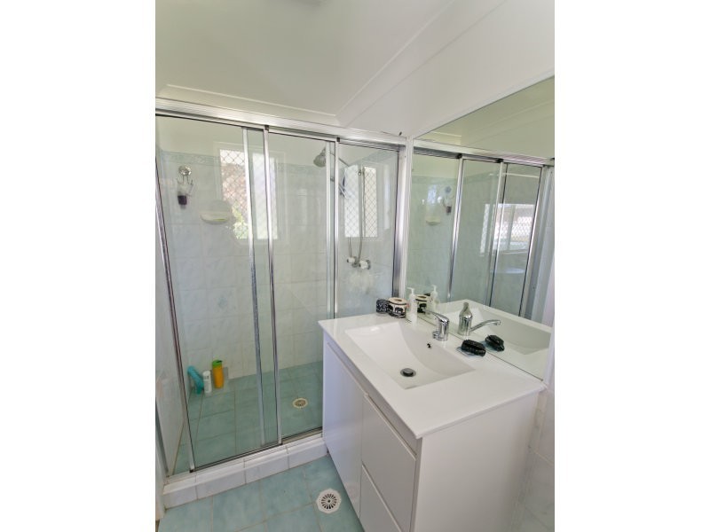 2 The Peninsula, Yamba NSW 2464