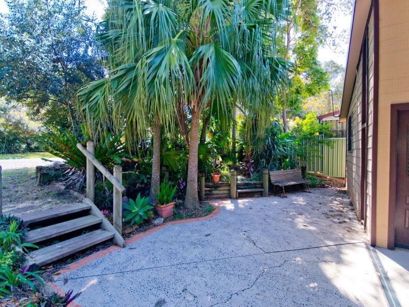 30 Young Street, Wooloweyah NSW 2464