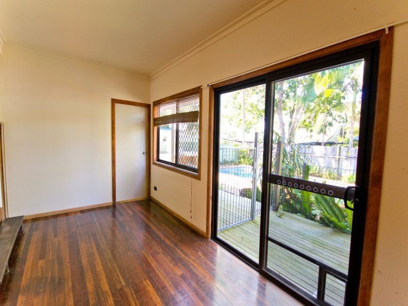 30 Young Street, Wooloweyah NSW 2464