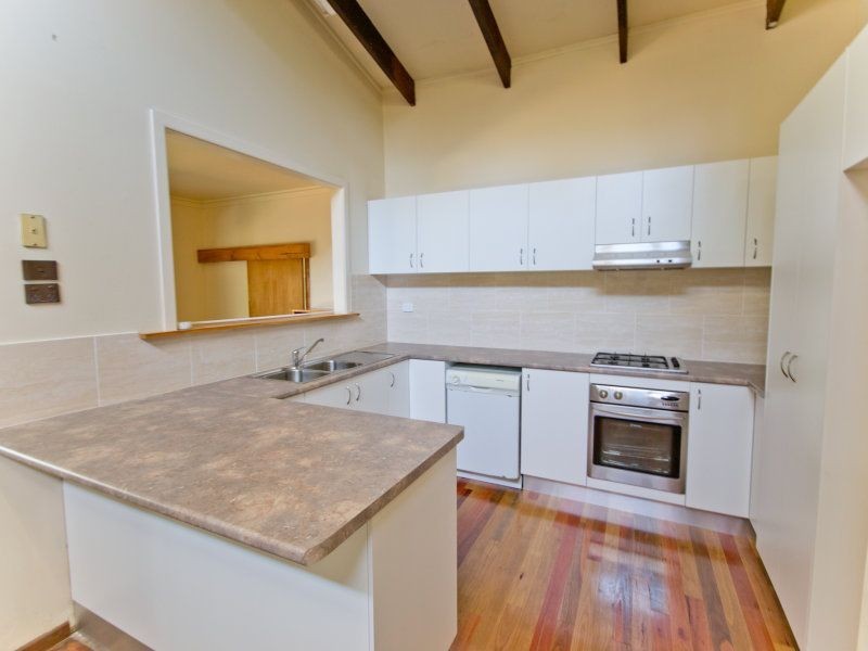 30 Young Street, Wooloweyah NSW 2464